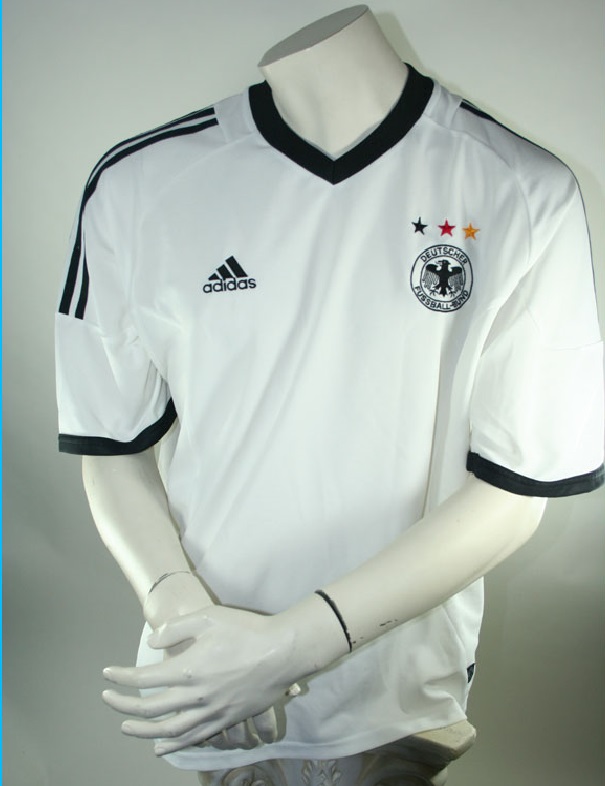 Adidas Germany jersey 2002 size large 
