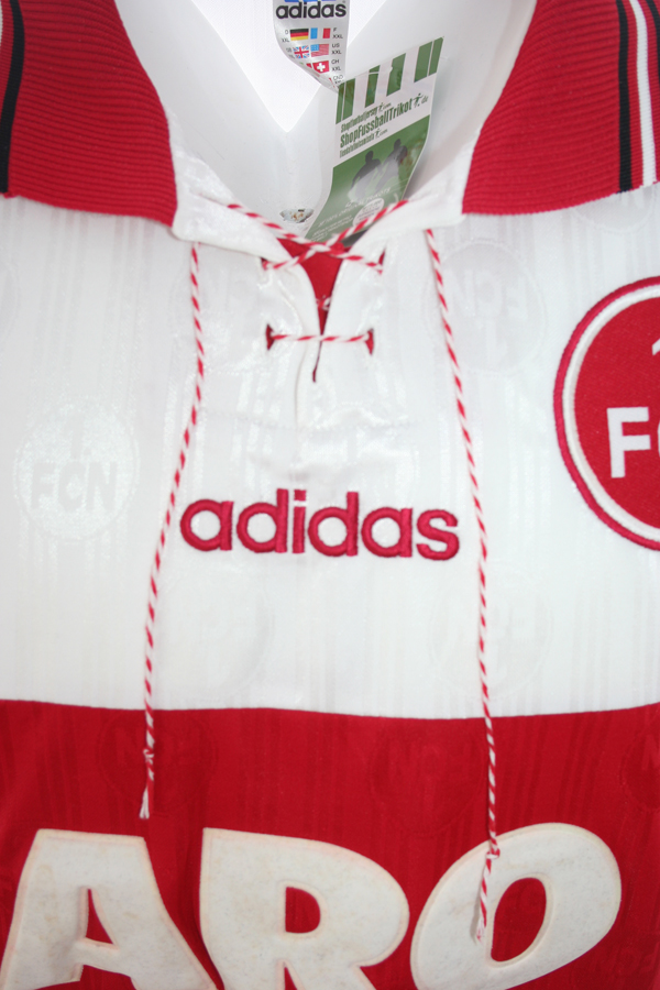 1 FC Nürnberg FCN Trikot Pin 1998/1999 Home Viag Interkom altes Logo Badge 